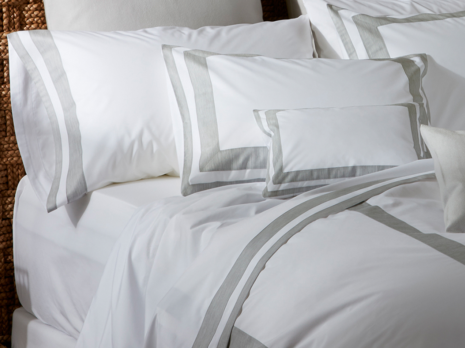 Jackson Matouk Luxury Linens